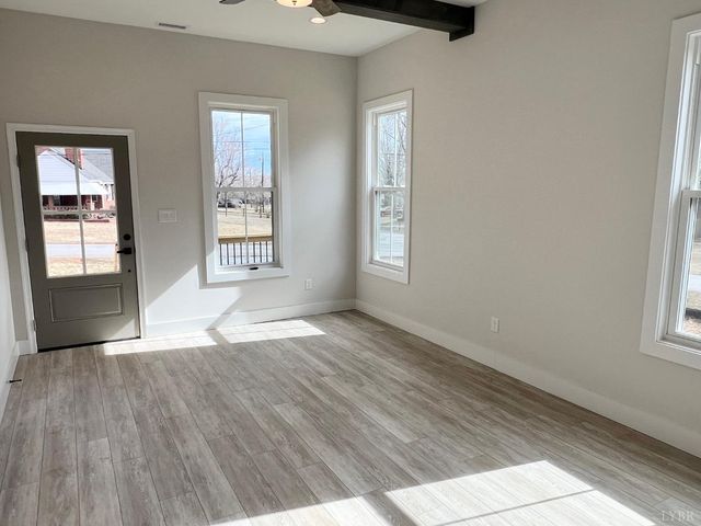 198 Triple Oak Cir., Madison Heights, VA 24572