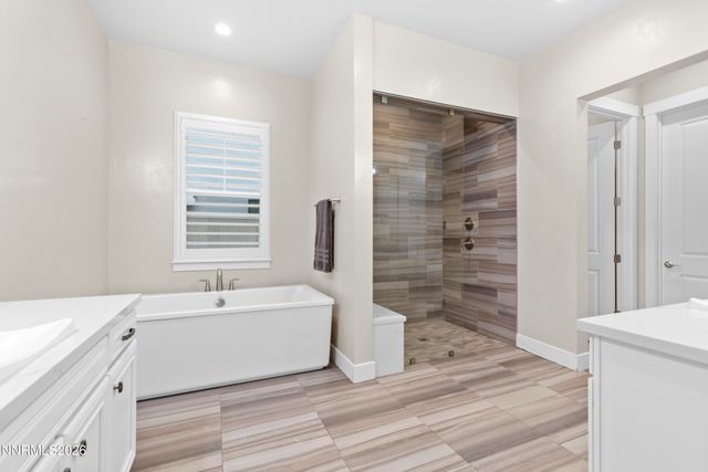 719 W Pleasant Oak Trail, Reno, NV 89511