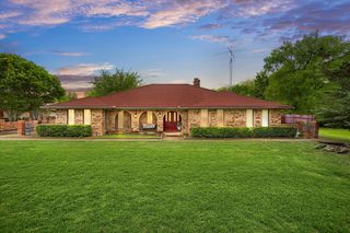 1154 Lynn Way, Waxahachie, TX 75165