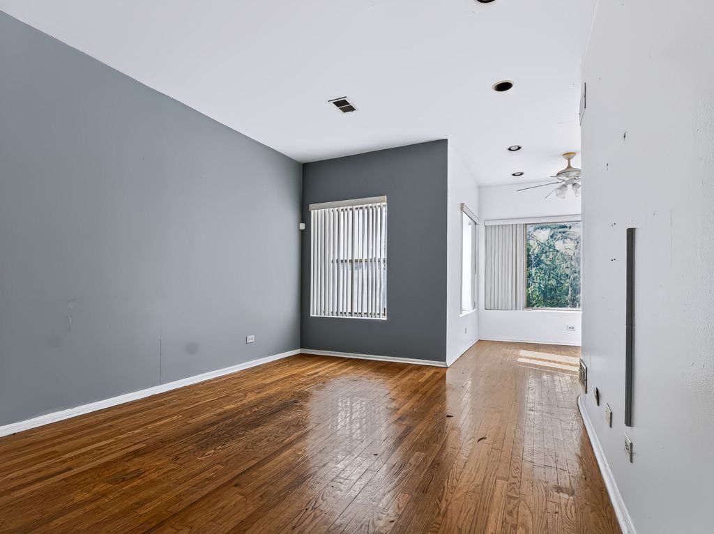 1942 E 72nd Place 2A, Chicago, IL 60649 — photo 4