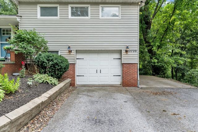 2720 31st Avenue, Rock Island, IL 61201