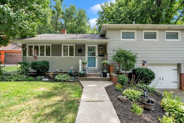 2720 31st Avenue, Rock Island, IL 61201