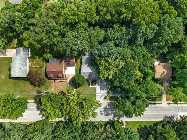 2720 31st Avenue, Rock Island, IL 61201