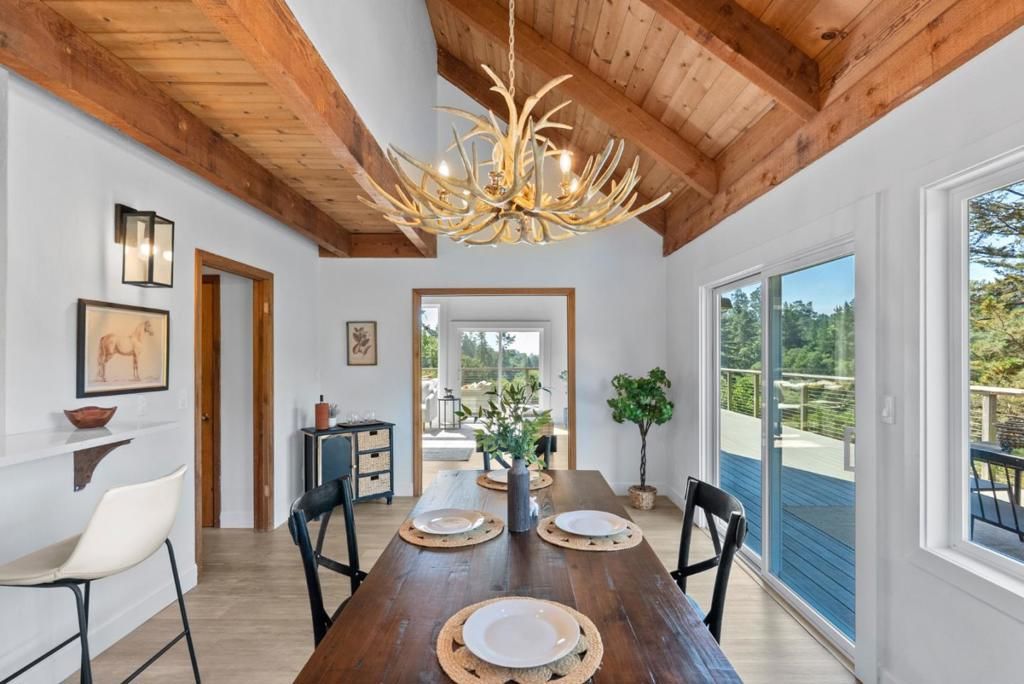 Image 17 of property listing at 688 Calabasas Road, Watsonville, CA 95076