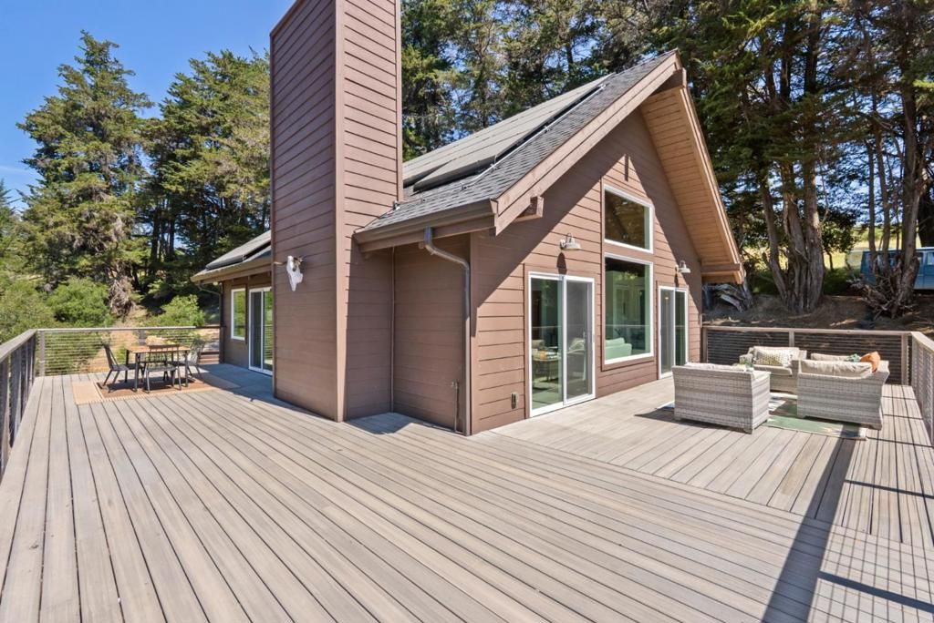 Image 57 of property listing at 688 Calabasas Road, Watsonville, CA 95076