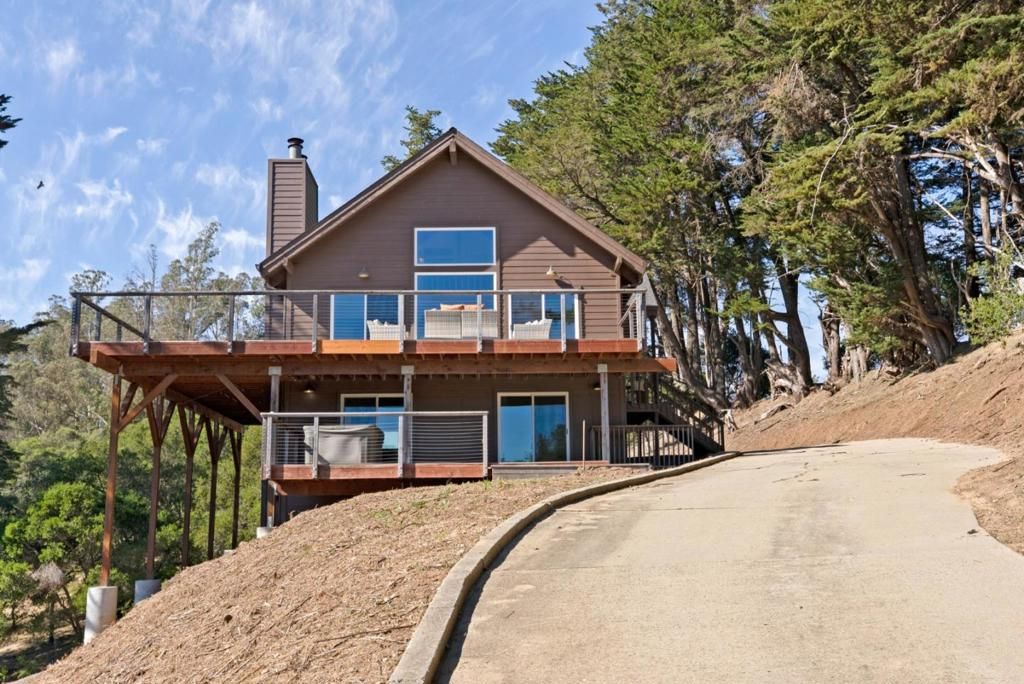 Image 67 of property listing at 688 Calabasas Road, Watsonville, CA 95076