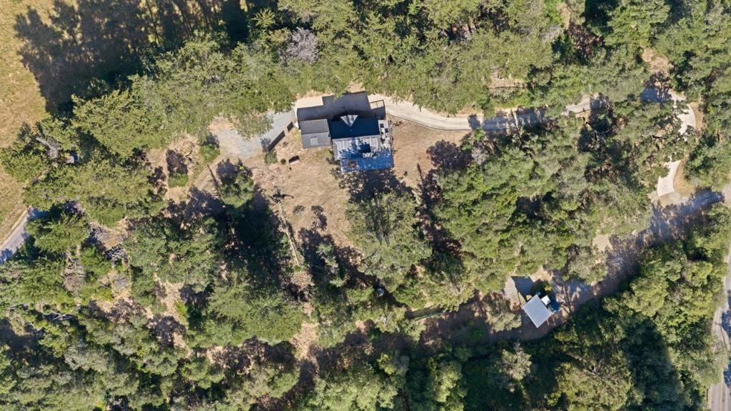 Image 73 of property listing at 688 Calabasas Road, Watsonville, CA 95076