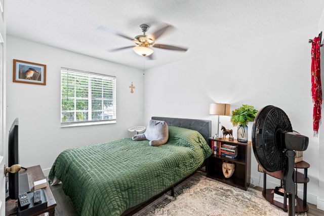4659 SW 12th Court, Deerfield Beach, FL 33442