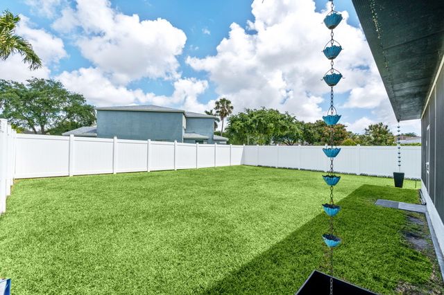 4659 SW 12th Court, Deerfield Beach, FL 33442