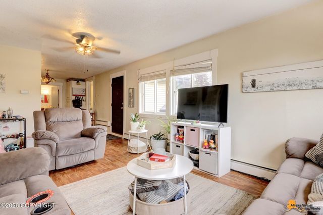 4004 Garfield Street, Anchorage, AK 99503