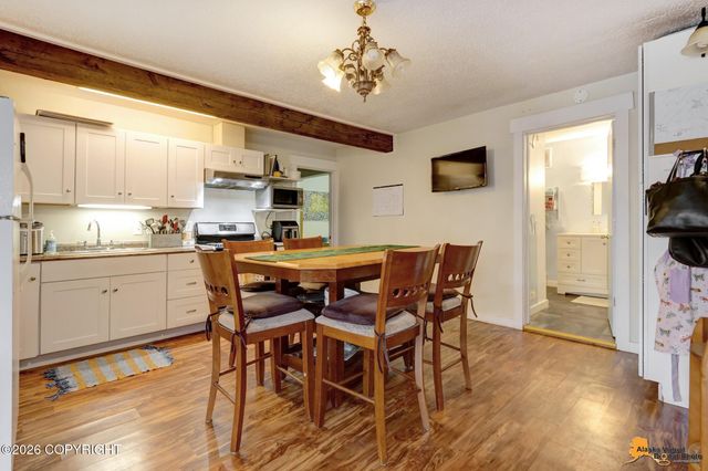4004 Garfield Street, Anchorage, AK 99503