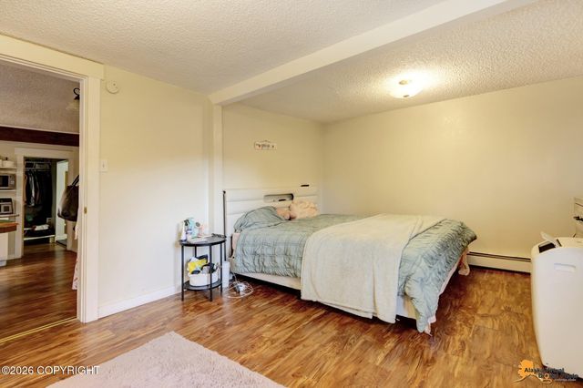 4004 Garfield Street, Anchorage, AK 99503