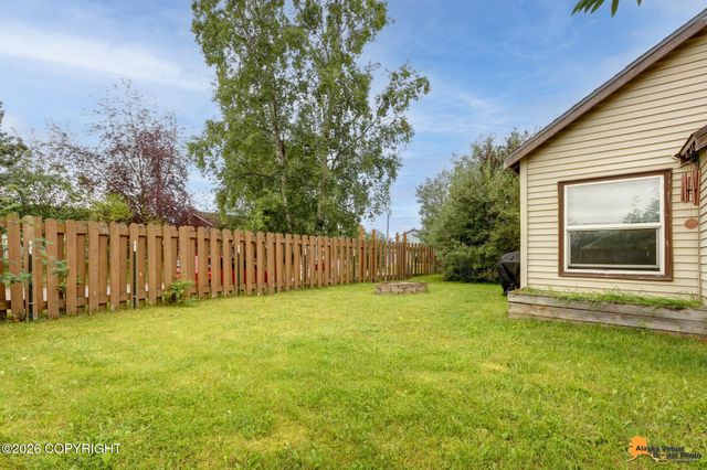 4004 Garfield Street, Anchorage, AK 99503