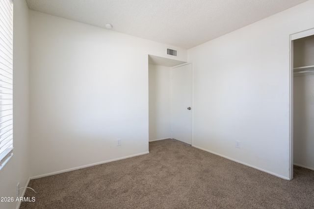8621 W COLUMBUS Avenue, Phoenix, AZ 85037
