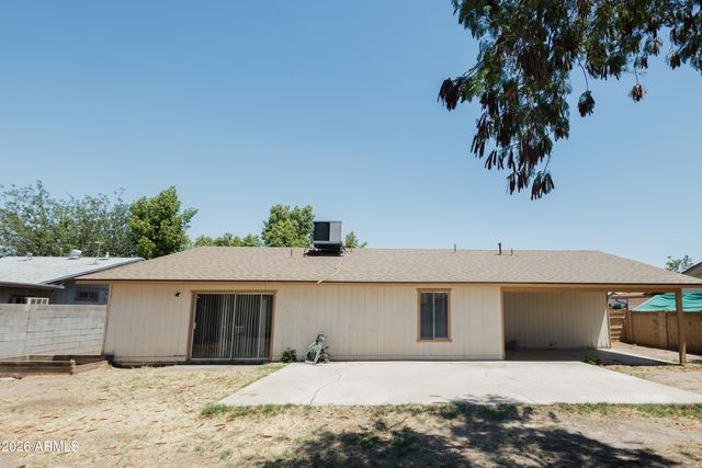 8621 W COLUMBUS Avenue, Phoenix, AZ 85037