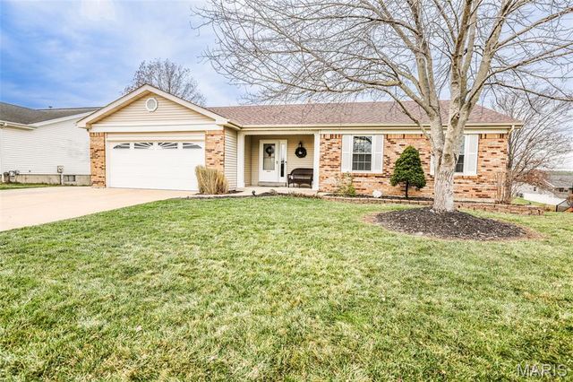 231 Brougham Drive, O'fallon, MO 63368