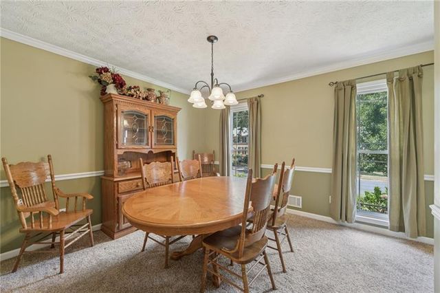 2412 Meadowglen Trail, Snellville, GA 30078