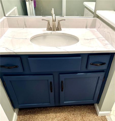 2412 Meadowglen Trail, Snellville, GA 30078