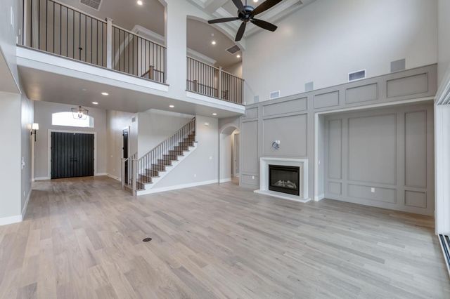 11637 N Trevino Lane, Fresno, CA 93730