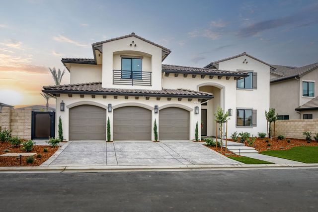 11637 N Trevino Lane, Fresno, CA 93730