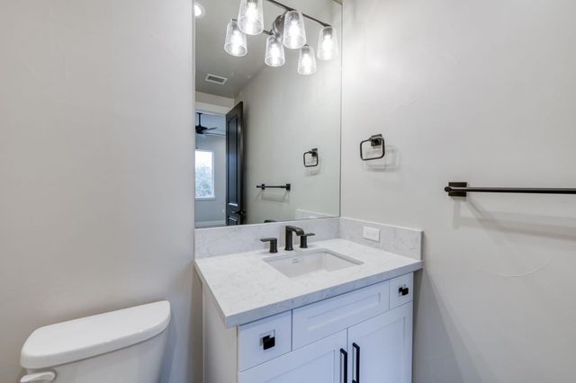 11637 N Trevino Lane, Fresno, CA 93730