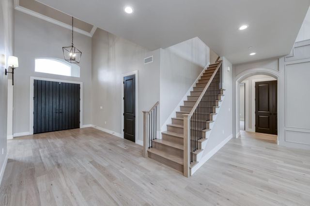 11637 N Trevino Lane, Fresno, CA 93730