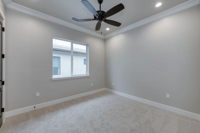 11637 N Trevino Lane, Fresno, CA 93730