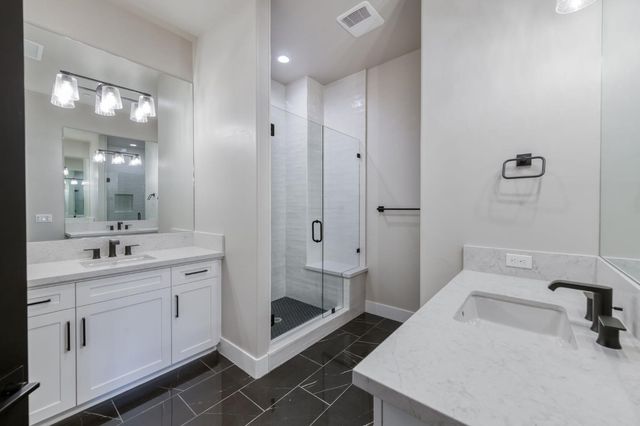 11637 N Trevino Lane, Fresno, CA 93730