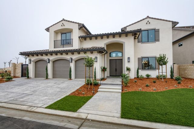 11637 N Trevino Lane, Fresno, CA 93730