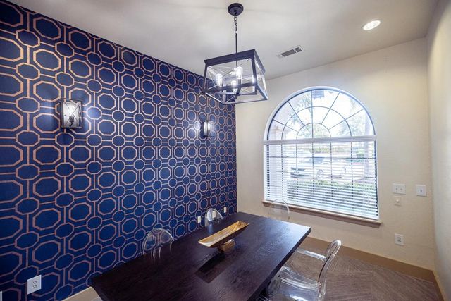 12800 Center Lake DR 00138, Austin, TX 78753