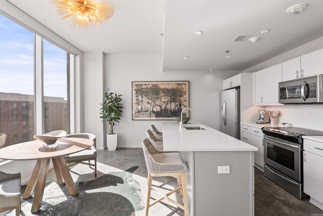 315 Rock St Apt 707, Little Rock, AR 72202