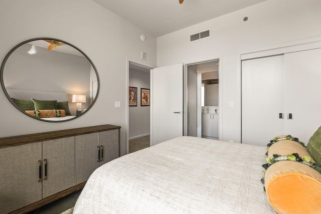 315 Rock St Apt 707, Little Rock, AR 72202