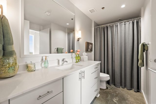 315 Rock St Apt 707, Little Rock, AR 72202