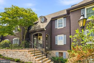 11 DEVON HILL ROAD #B8, Baltimore, MD 21210