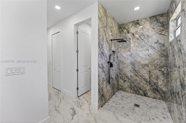 1116 leroy ave, Lehigh Acres, FL 33972