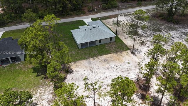 1116 leroy ave, Lehigh Acres, FL 33972