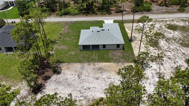 1116 leroy ave, Lehigh Acres, FL 33972