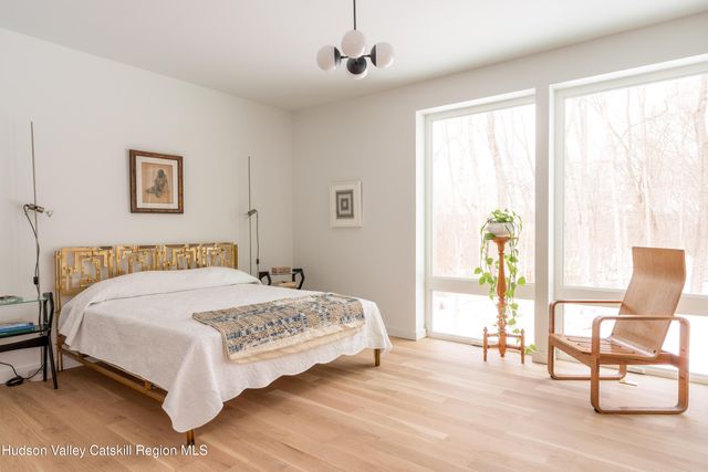 120 Cauterskill Avenue, Catskill, NY 12414