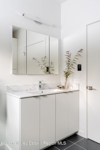 120 Cauterskill Avenue, Catskill, NY 12414