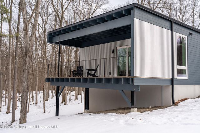 120 Cauterskill Avenue, Catskill, NY 12414