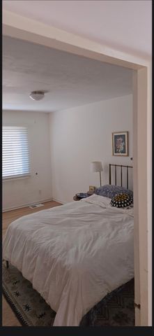 4220 Broadmoor Avenue NE, Albuquerque, NM 87108