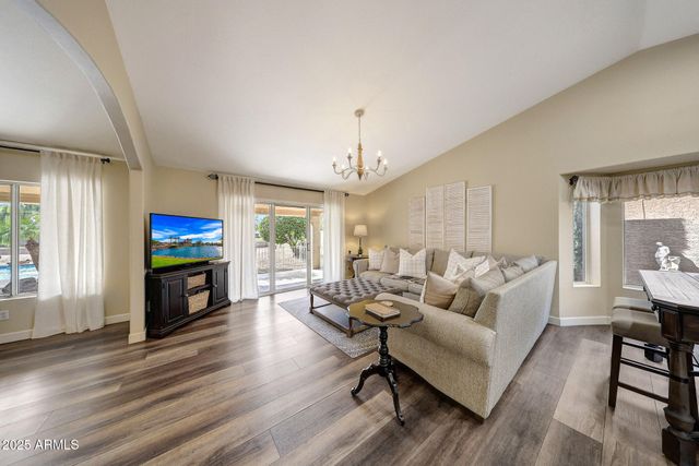 6401 W IRMA Lane, Glendale, AZ 85308
