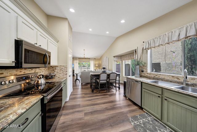 6401 W IRMA Lane, Glendale, AZ 85308