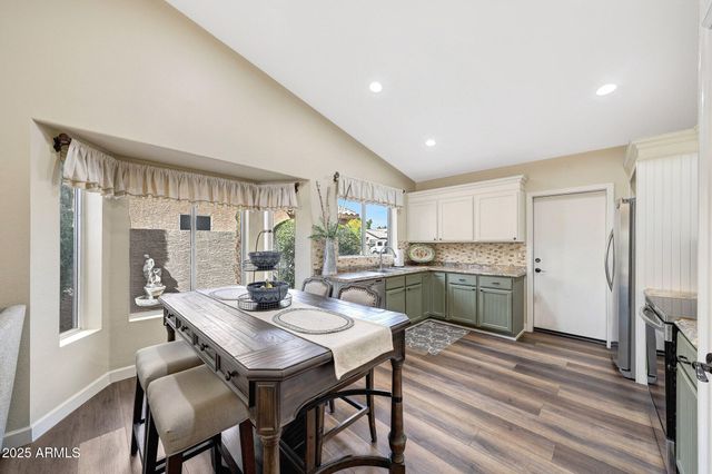 6401 W IRMA Lane, Glendale, AZ 85308