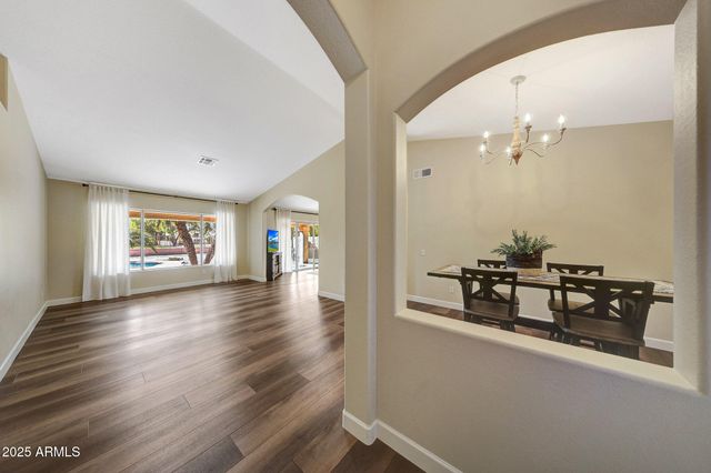6401 W IRMA Lane, Glendale, AZ 85308