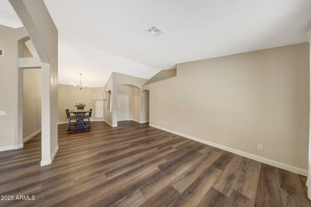 6401 W IRMA Lane, Glendale, AZ 85308