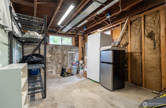 7531 25th Avenue NW, Seattle, WA 98117