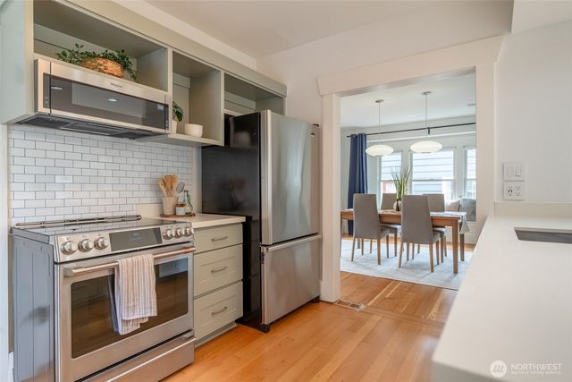 7531 25th Avenue NW, Seattle, WA 98117