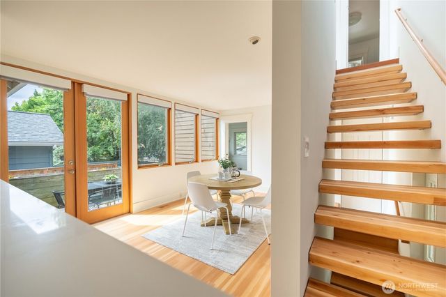 7531 25th Avenue NW, Seattle, WA 98117