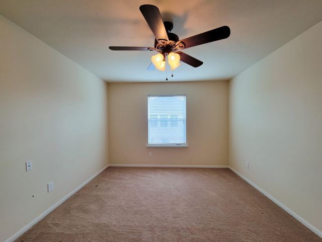 805 Arlington Pointe Drive, League City, TX 77573